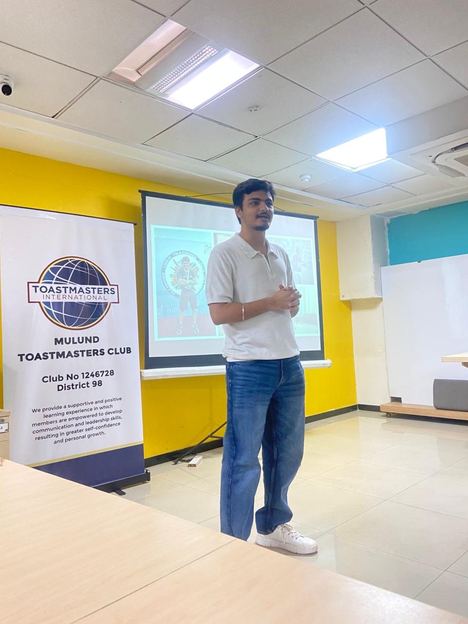 Sahej speaking at Mulund Toastmasters Club