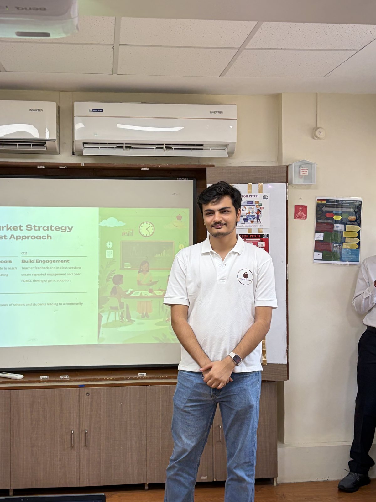 Sahej presenting a slide on Humari Gullak's plan