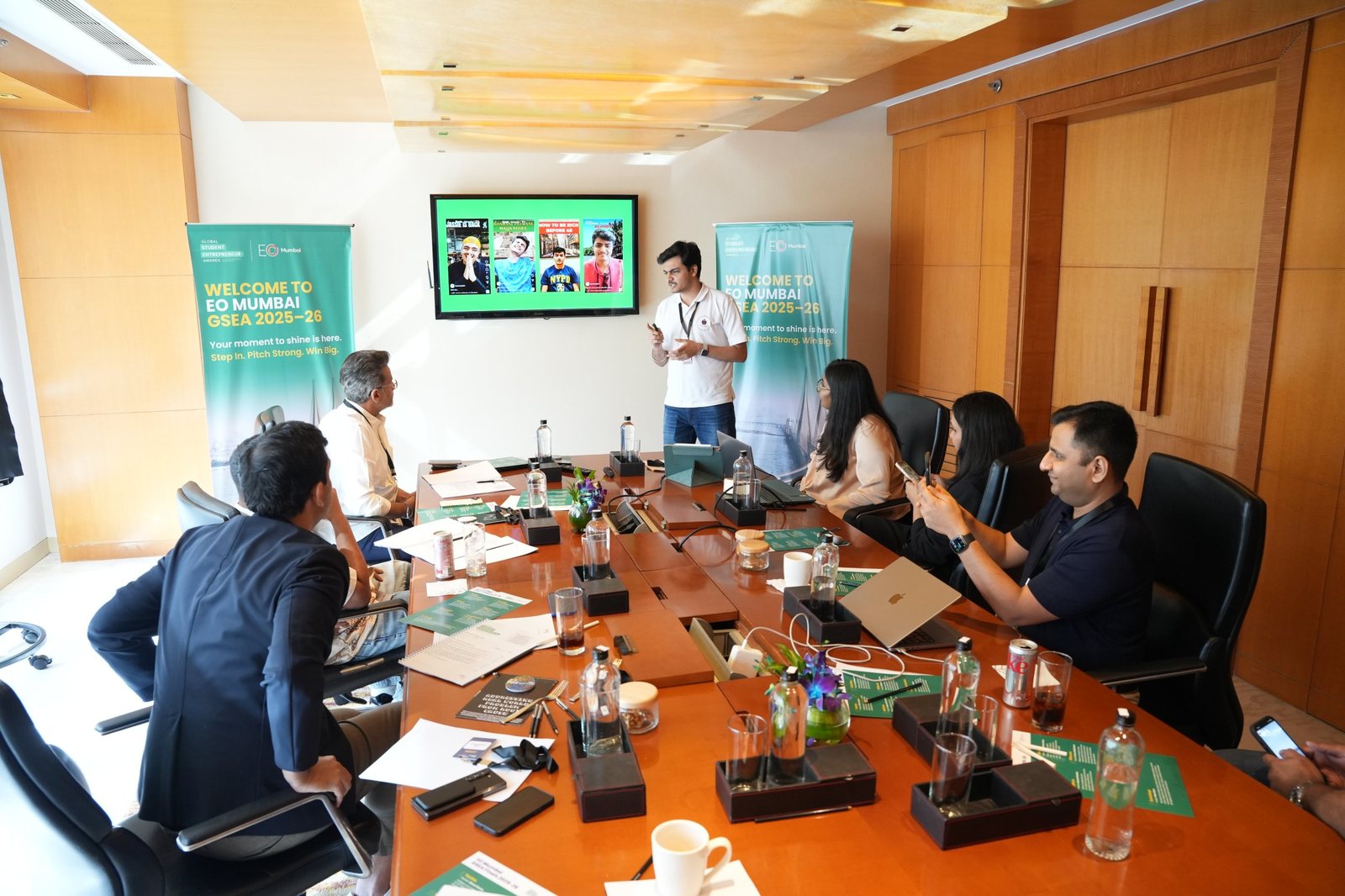 Sahej pitching Humari Gullak to the judges at EO GSEA