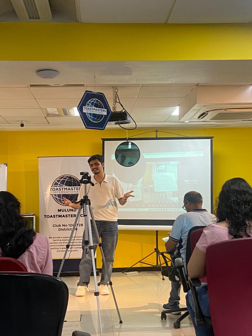 Sahej giving a speech at Mulund Toastmasters Club